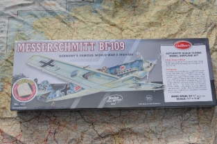 Guillow's 401LC Messerschmitt Bf109 Luftwaffe Fighter WWII